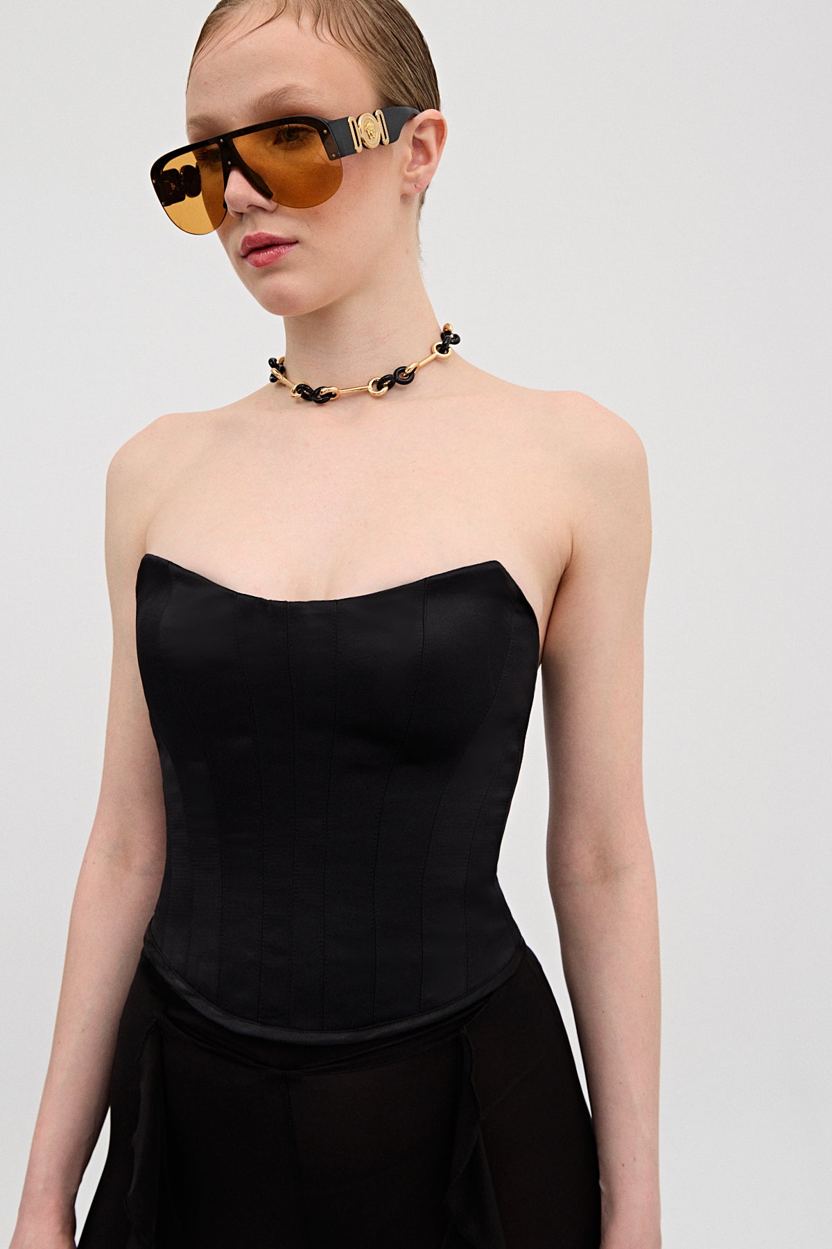 Aura Siyah Saten Korse Üst