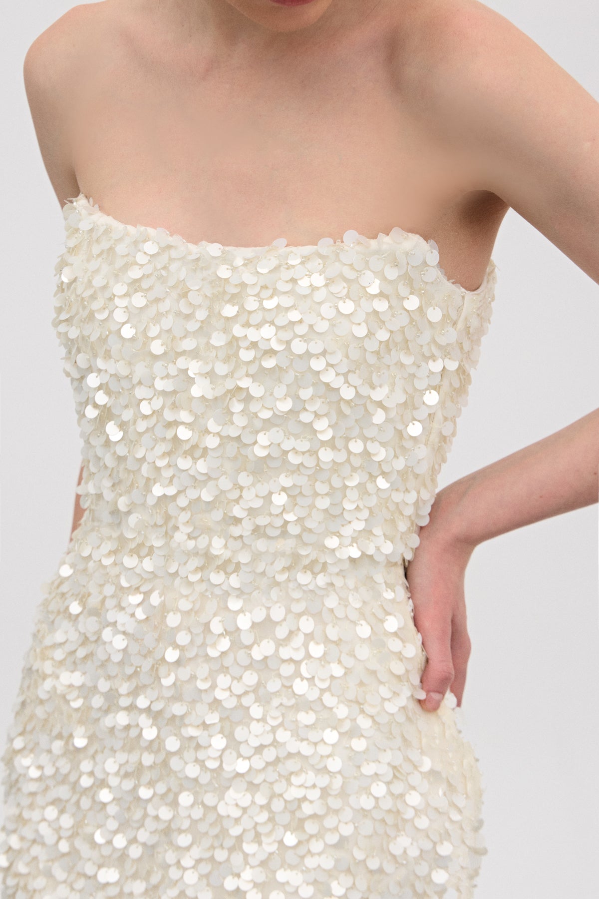 Marli Beyaz Pul İpek Mini Elbise